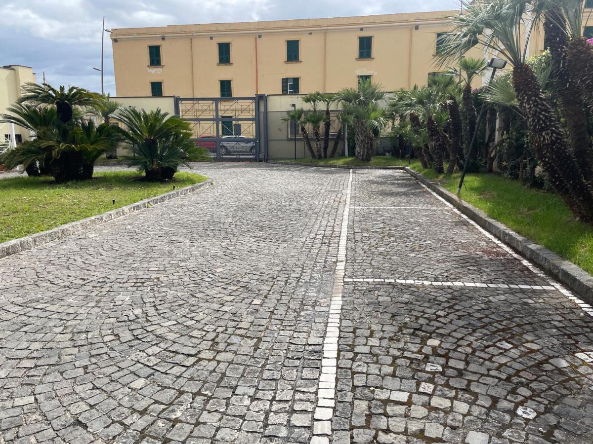 Atlantide Holiday Apartments Castellammare di Stabia Exterior foto