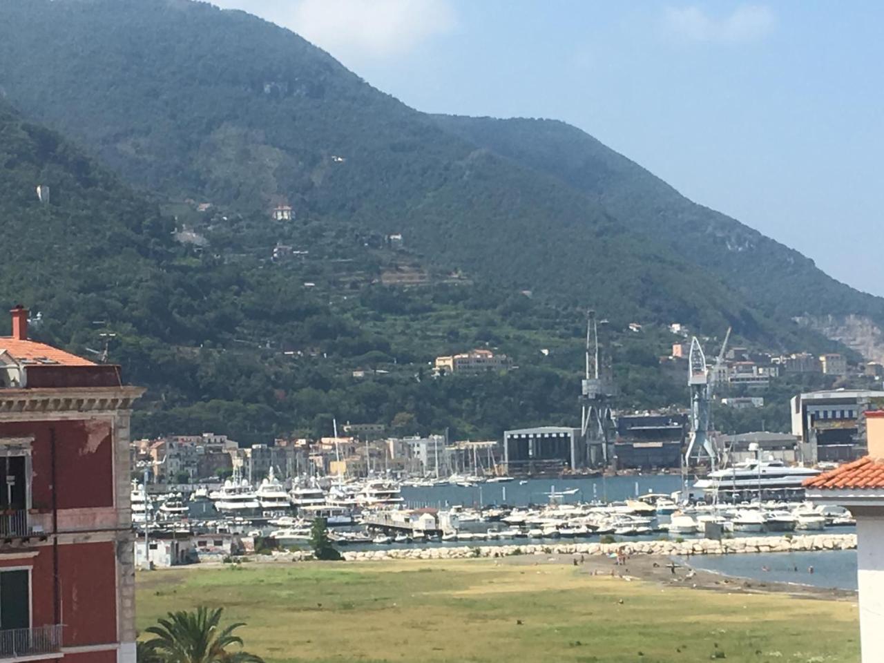 Atlantide Holiday Apartments Castellammare di Stabia Exterior foto